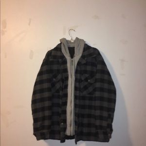 I’m selling this comfy jacket!